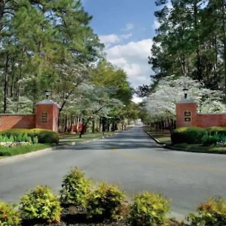 Amazing Cottage - Located On Blue Mile - Close To Gsu! Statesboro Bagian luar foto