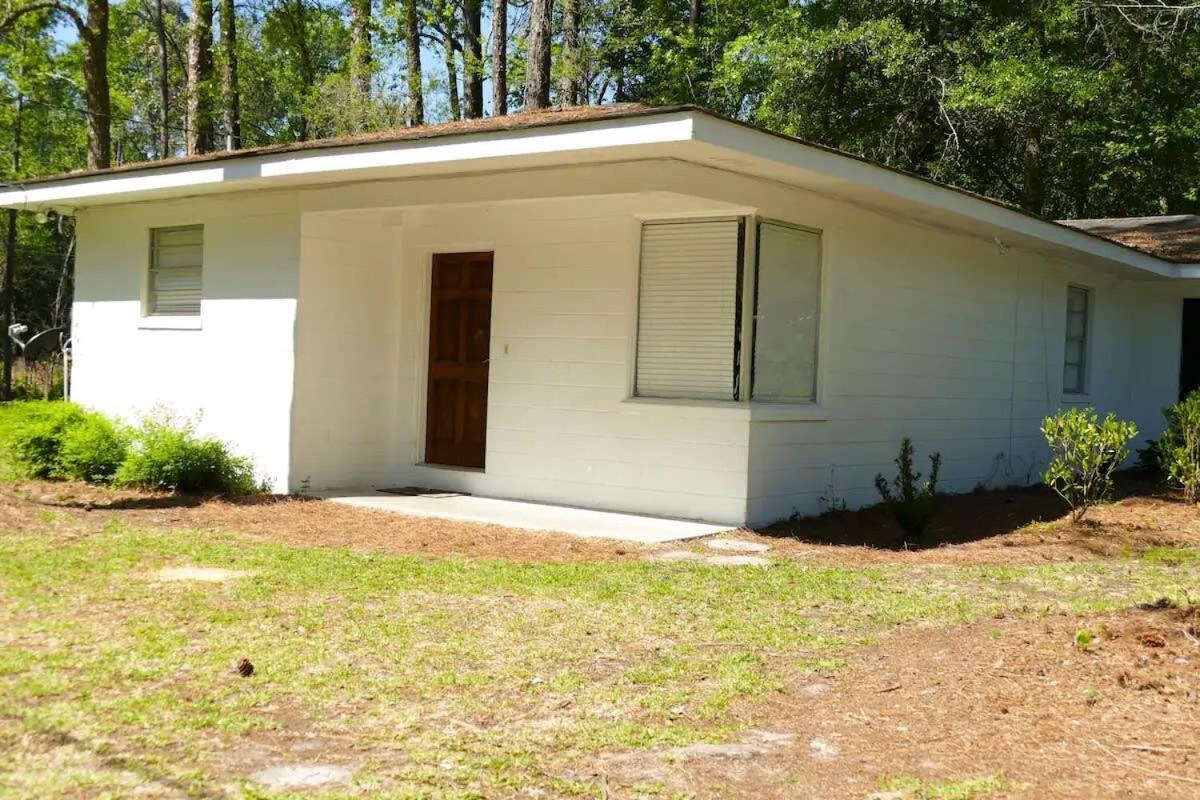Amazing Cottage - Located On Blue Mile - Close To Gsu! Statesboro Bagian luar foto